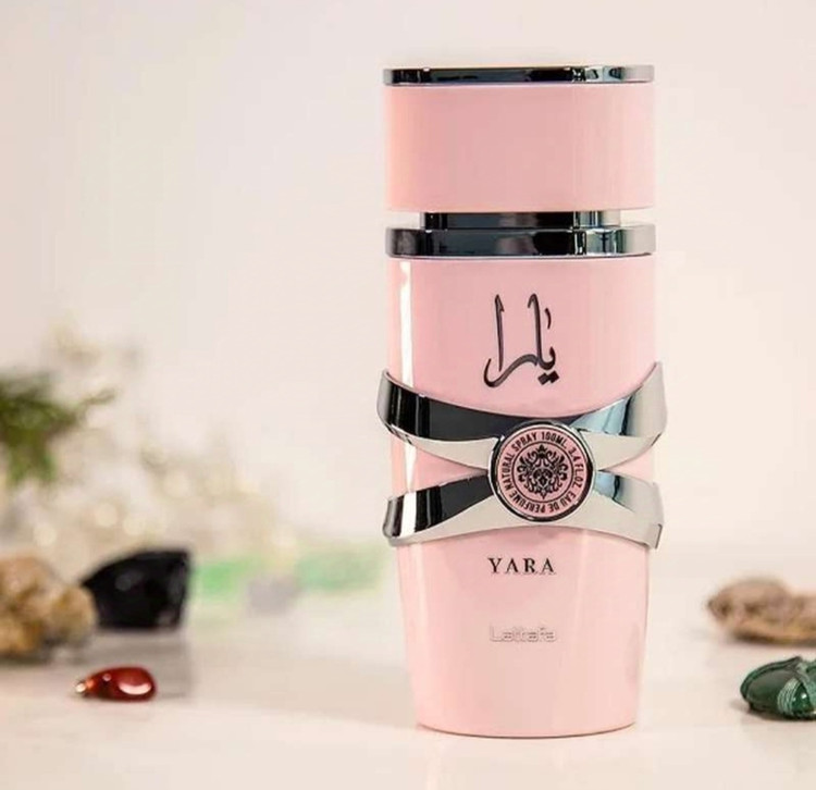 لطافه یارا صورتی