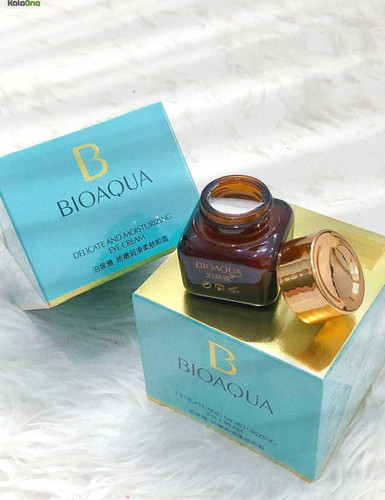 کرم دور چشم